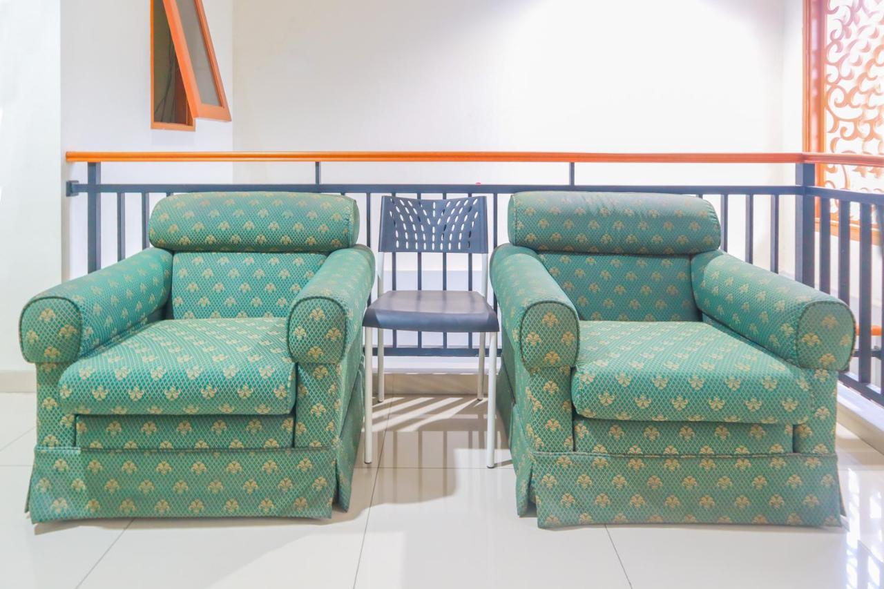 Oyo 2196 Ss Homes Giacarta Esterno foto